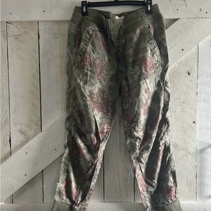 Anthropologie Nomad Jogger Pants, M